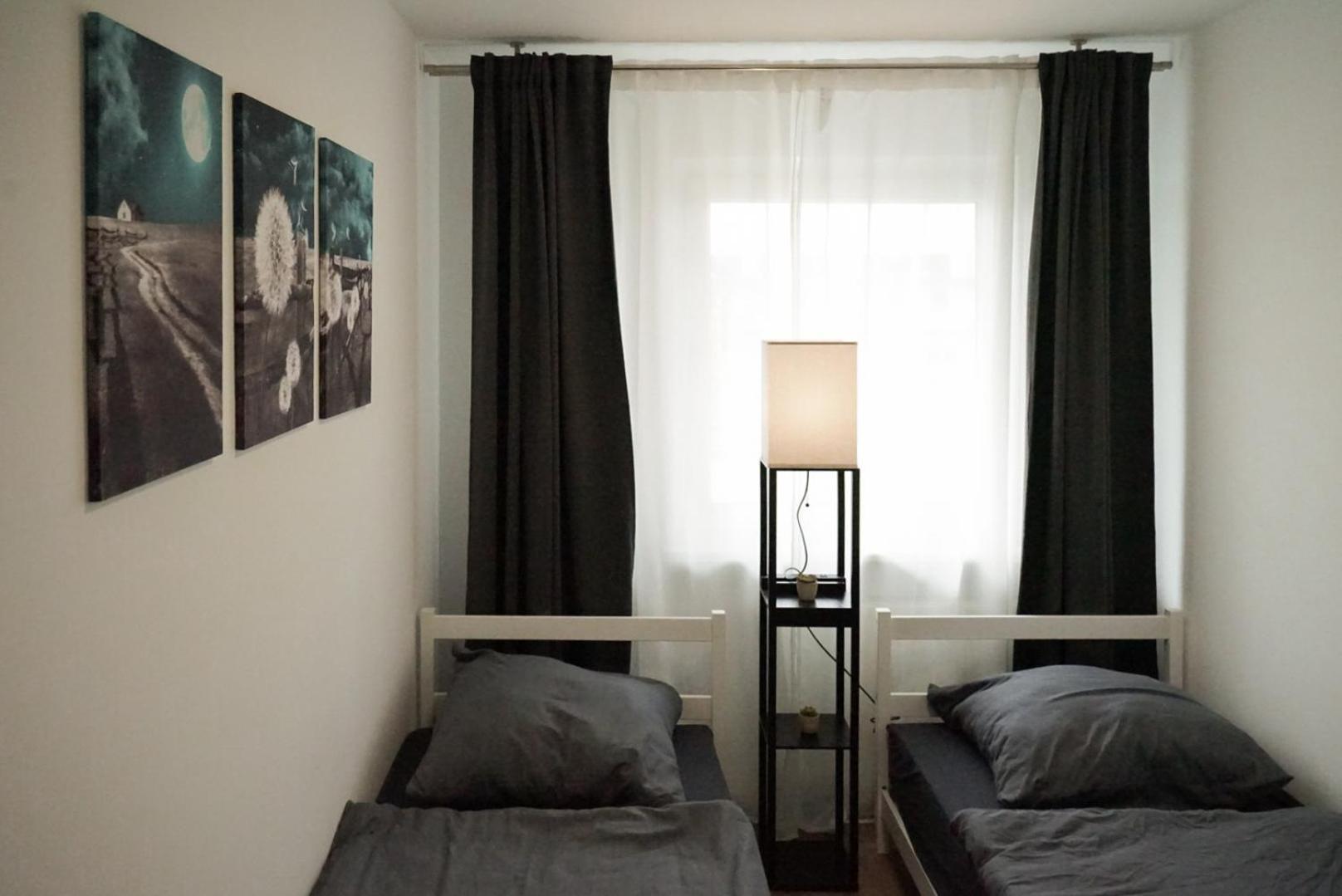 Moeblierte 3-Zimmer-Wohnung Nahe Duesseldorf In Duisburg-Sued Eksteriør bilde